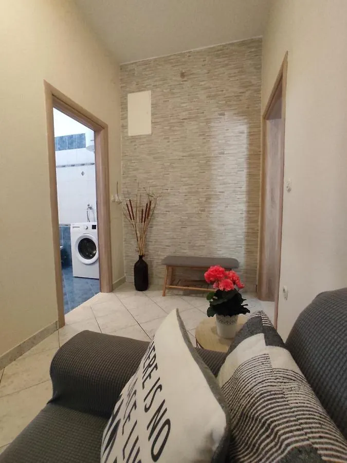 Apartments Rogoznica Sukosan