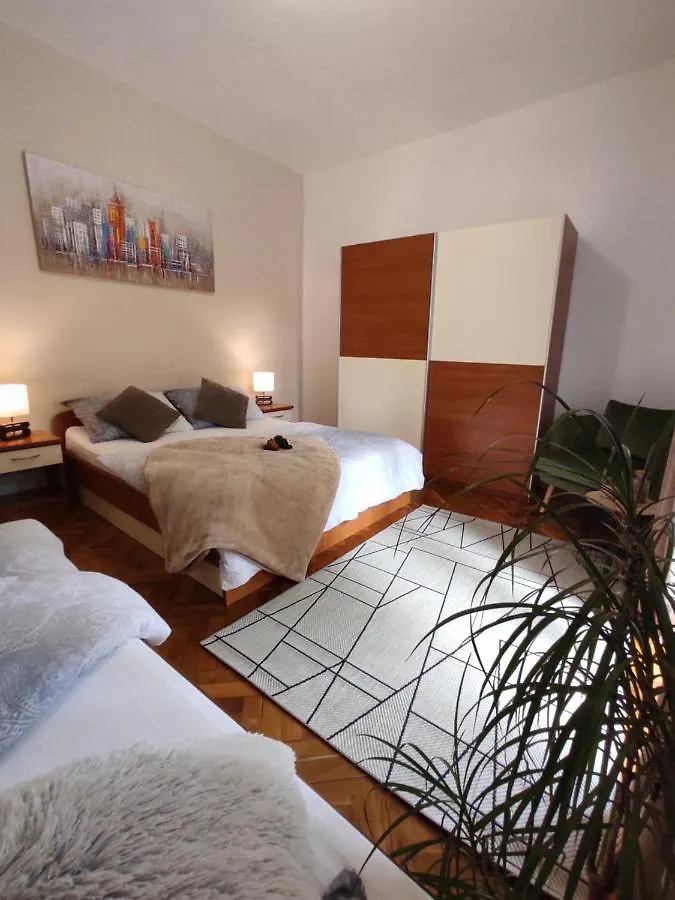 Apartments Rogoznica Sukošan 0*,